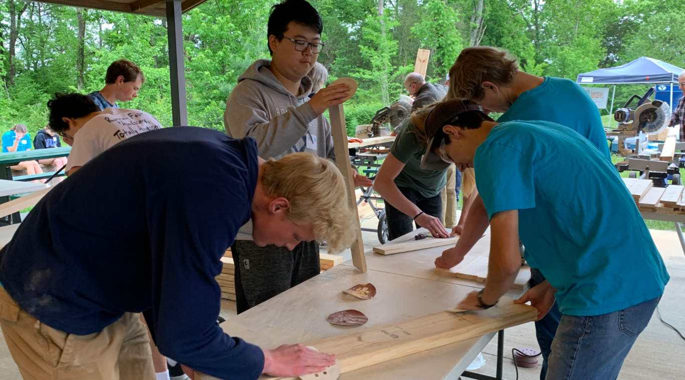 Five JustServe High School Clubs in the Nashville Area End School Year with a Service Extravaganza